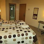 桑特萨杜尔尼旅馆 Sant Sadurní dʼAnoia